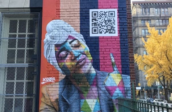 Fresque Soulphia d'une femme de couleur d'Eduardo Kobra à New York