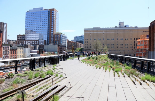 Promenade de la High Line à New York