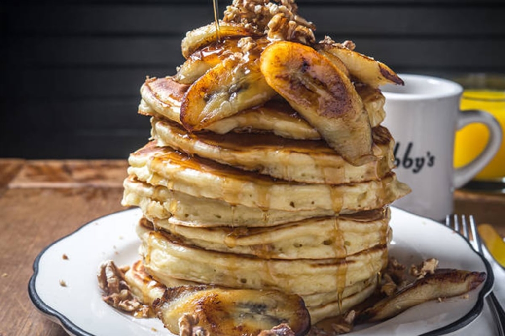 Bubby's situé à Downtown Manhattan à New York propose un large choix de pancakes ainsi que d'autres plats parfaits pour un brunch.