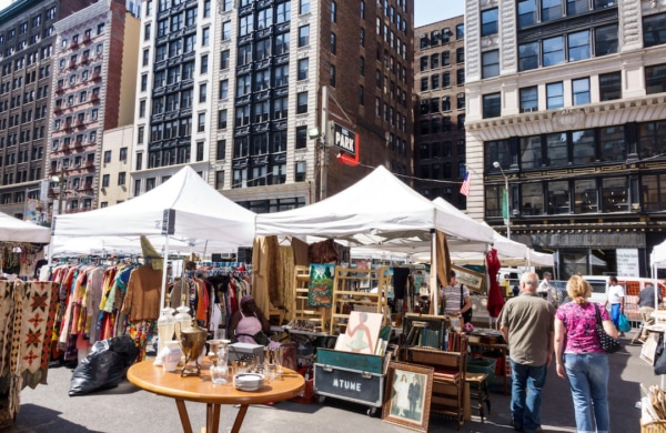 Stand du marché aux puces à Chelsea