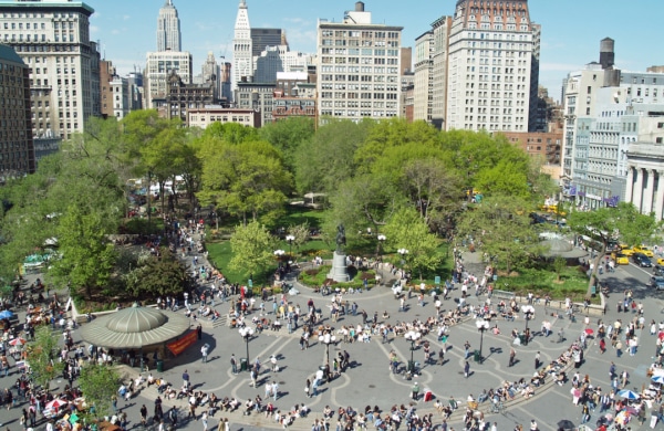 Vue aérienne de Union Square avec des arbres à l'arrière plan et la place au premier plan