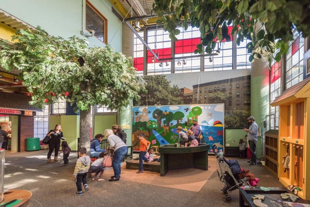 Intérieur du Brooklyn Children's Museum à New York