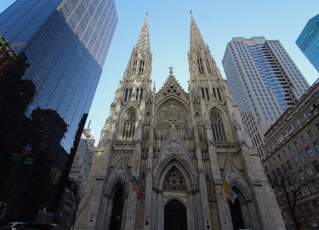 Extérieur de la cathédrale St Patrick